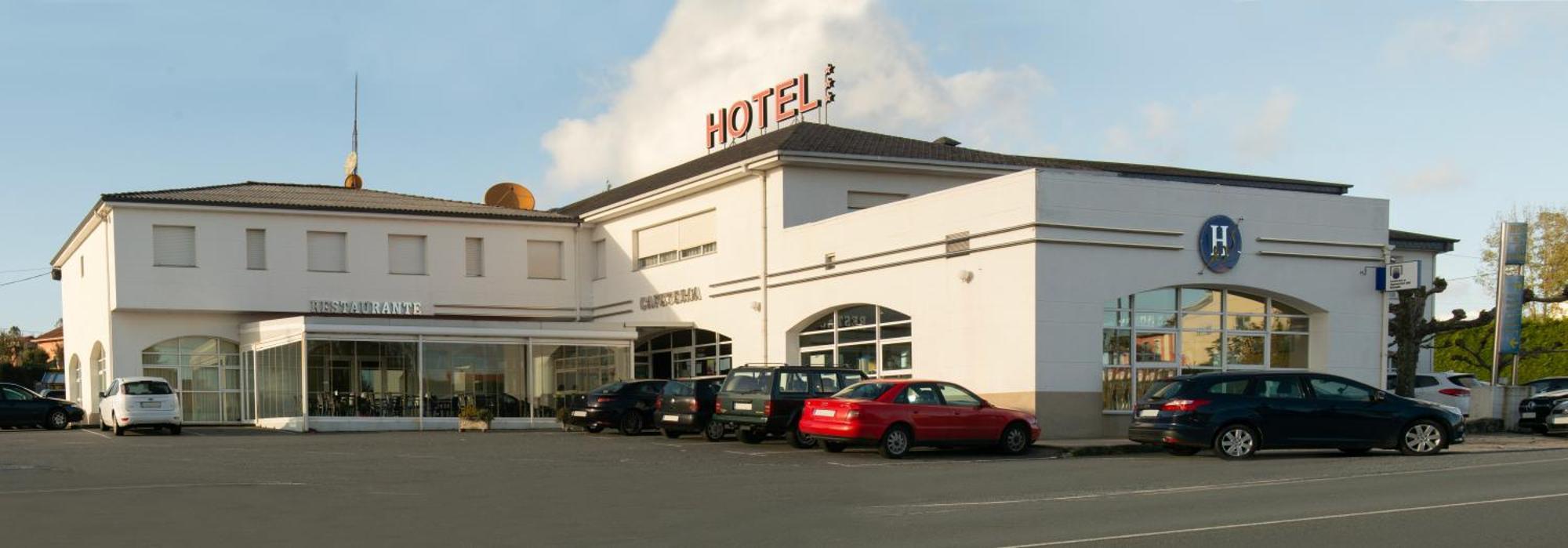 Hotel Barreiro Лейра Экстерьер фото